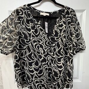 LOFT Black and Cream Patterned Blouse